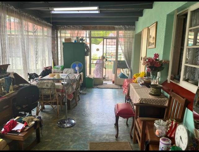 3 BEDROOM HOUSE FOR SALE IN WESTERN EXT